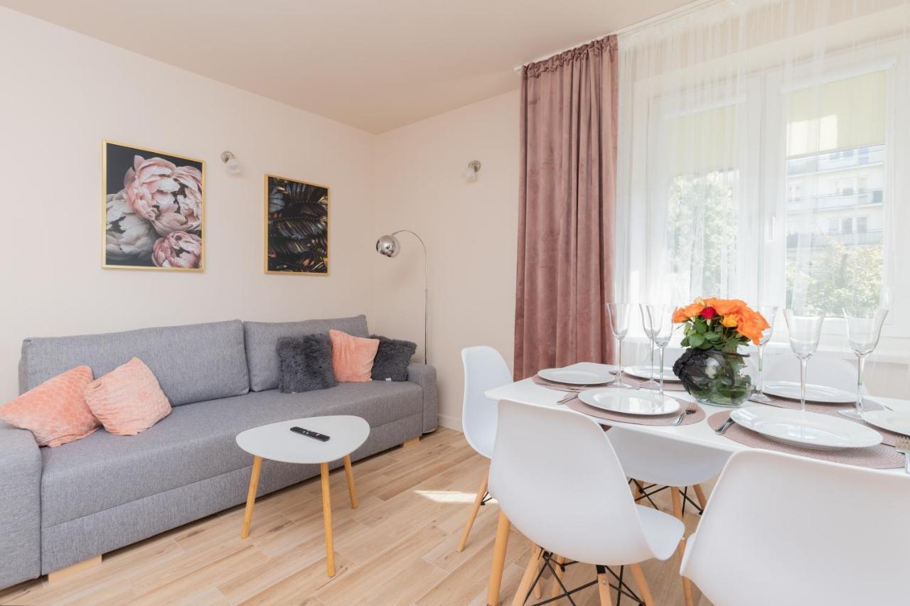 Mokotow Reytan By Renters Apartment Warschau